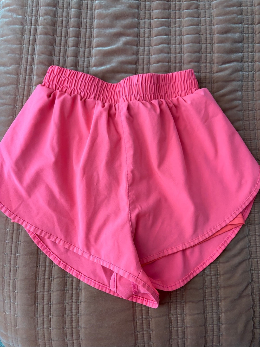 Running shorts